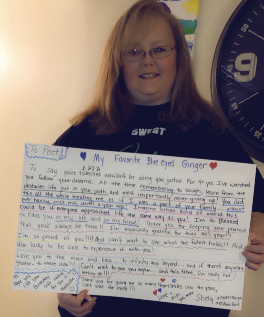 5WESTGeorgia's tweet photo. Hey #MyFavoriteBlueeyedGinger @Peet5WEST !! I made you a sign because ILYSM!!! Hope you like it!! 🙈❤️💙😘
#5WEST
#5WESTsign
#toPeet https://t.co/YOmqkSDxls