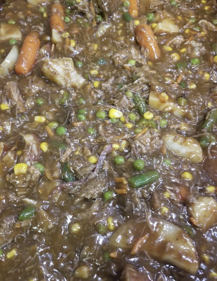 Todays specials
Beef Stew w/roll and salad $10
Veal Parm Sandwich $8
Kitchen Open till 9 Last Call 10