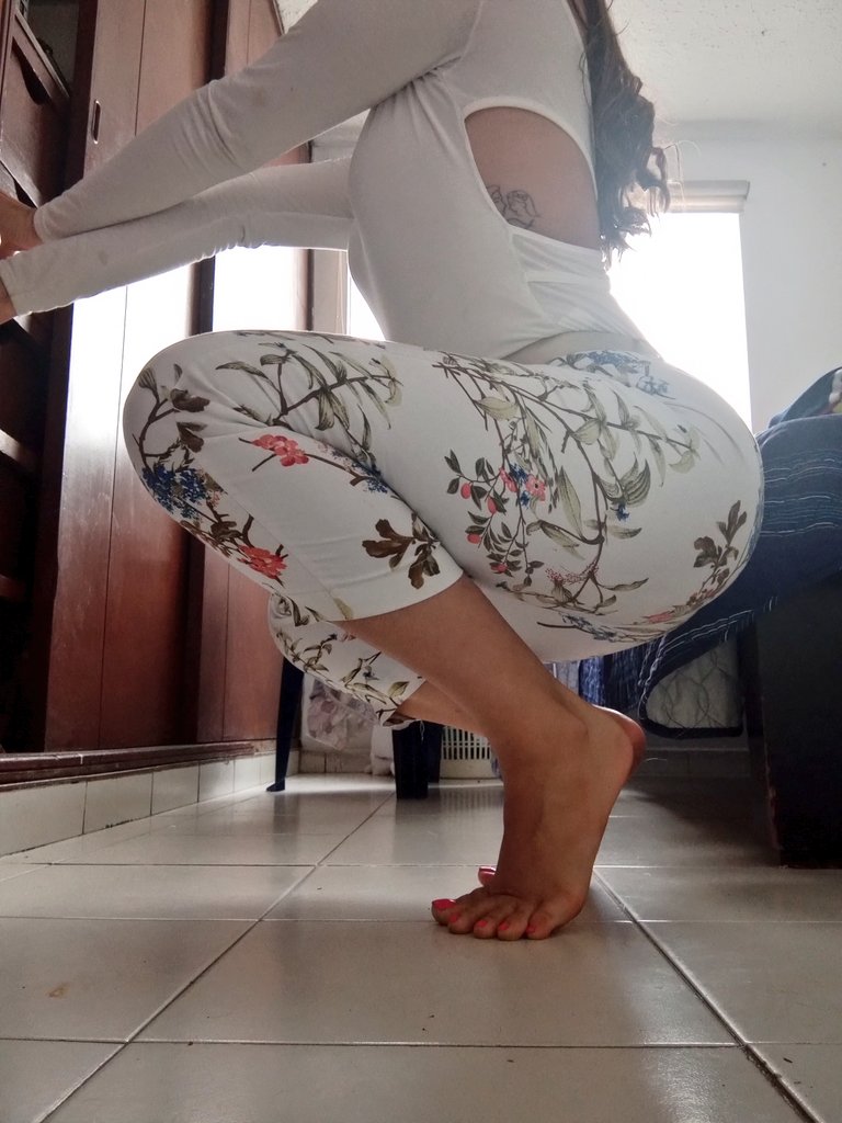 FeetMeHot1's tweet photo. I never have posted my latin body. But it is, what do You think? 🔥 I'd like read You.
#latingirl #Latina #pies #Feet #youngbeauty #foot #latinfeet
#body #latinbody #FetichesPajeros #Feet https://t.co/vse762hDD5