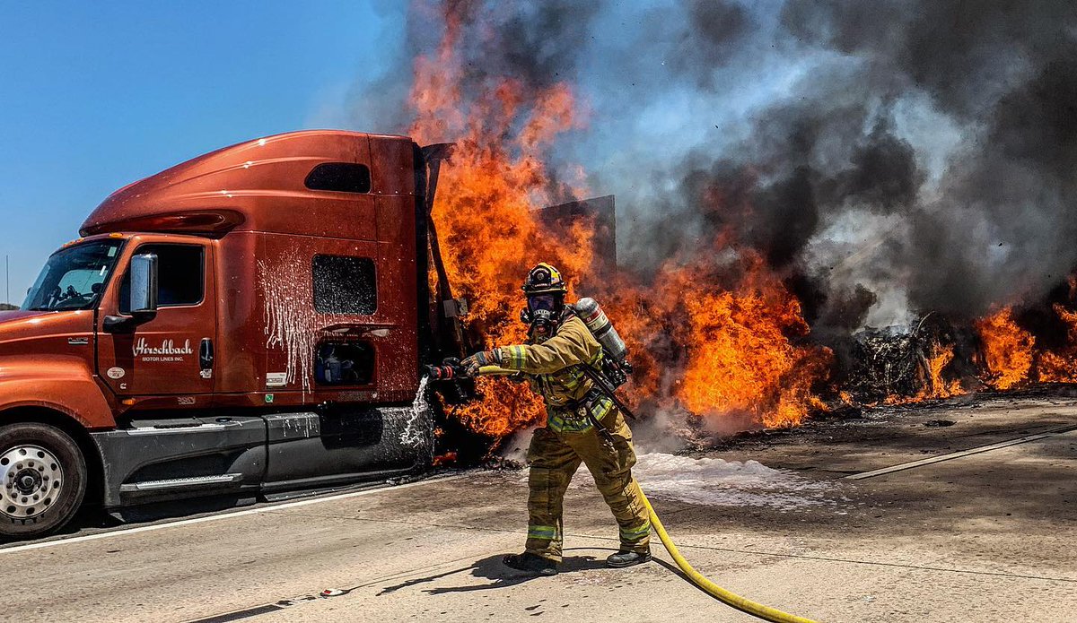 Lakeside Fire (LKS) tweet media