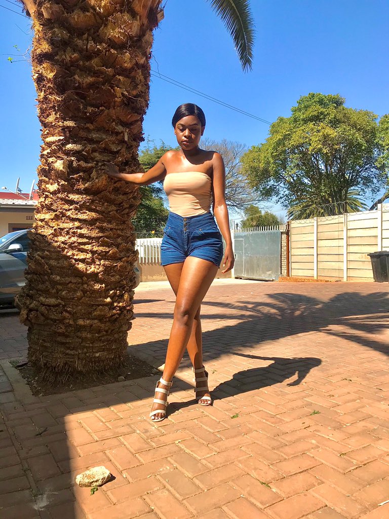 _BrownSkin24's tweet photo. Different hits from the sun https://t.co/t0CNYaRj7v