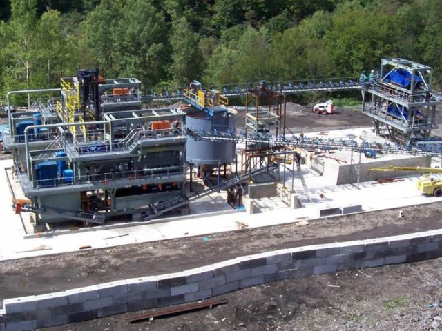 NelsonMachine's tweet photo. 70 MTPH METAL RECOVERY CRUSHING AND JIGGING PLANT
Equip yourself with the gold standard.
#equipyourself #goldstandard #recoveryplant #processplants #metalrecoverycrushingplant #jiggingplant #metalrecoverycrushingandjiggingplant
https://t.co/LYwDDGJDDw https://t.co/2j5ww4I15A