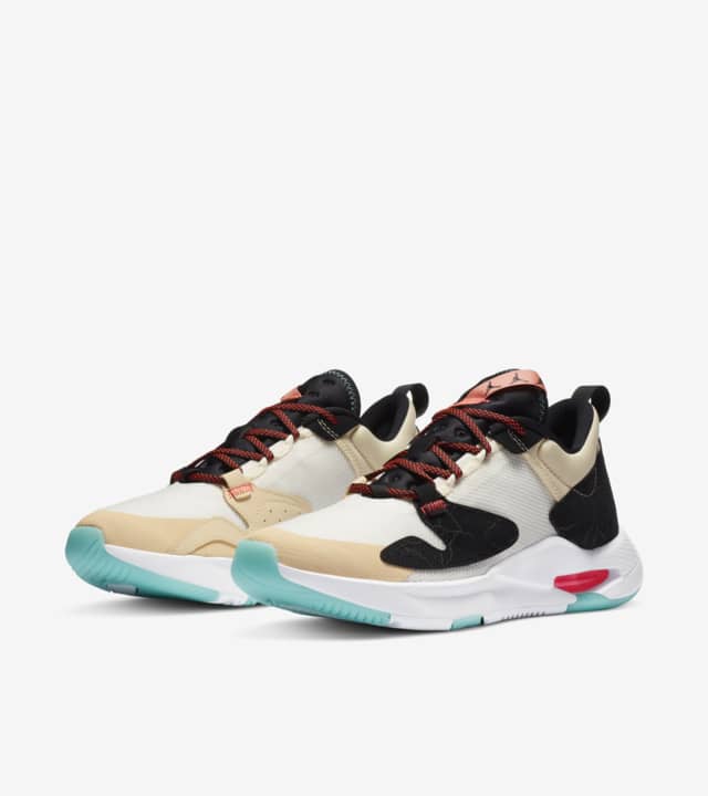 jordan air cadence pale ivory