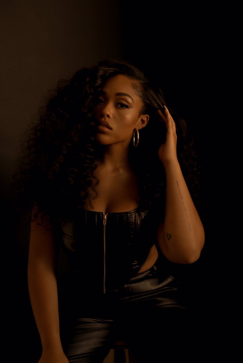 joshuarenfroe_'s tweet photo. Jordyn Woods shot by yours truly in Los Angeles, CA. https://t.co/MHXY8hpQ8o