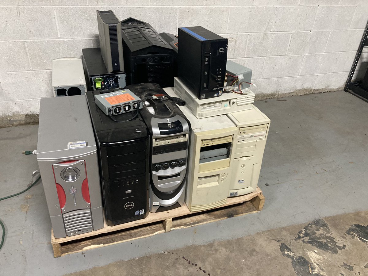 ShopUCW's tweet photo. Big restock came in! Plus a bunch of #stupidbuildfriday machines are ready to get done! 

It’s going to be a fun couple months! https://t.co/H3eU2TRZR2