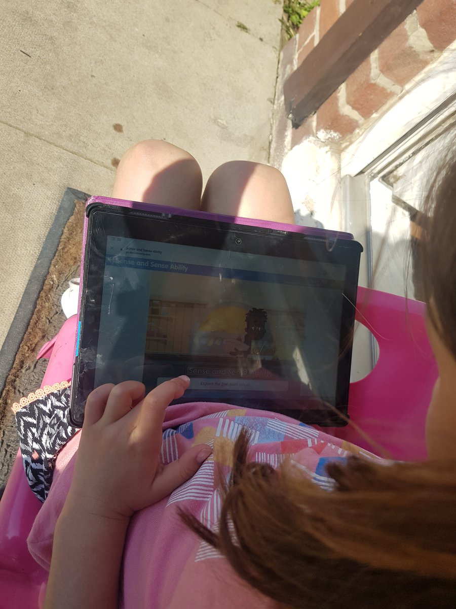 sh4n15's tweet photo. Rubie doing her online work this afternoon outside in the sun @athersleynp https://t.co/VX1jUAhahf
