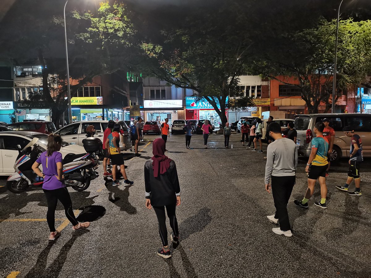 ikhmalahmad_'s tweet photo. Melawati Night session w @gengnrg https://t.co/jHx1VPoWOW