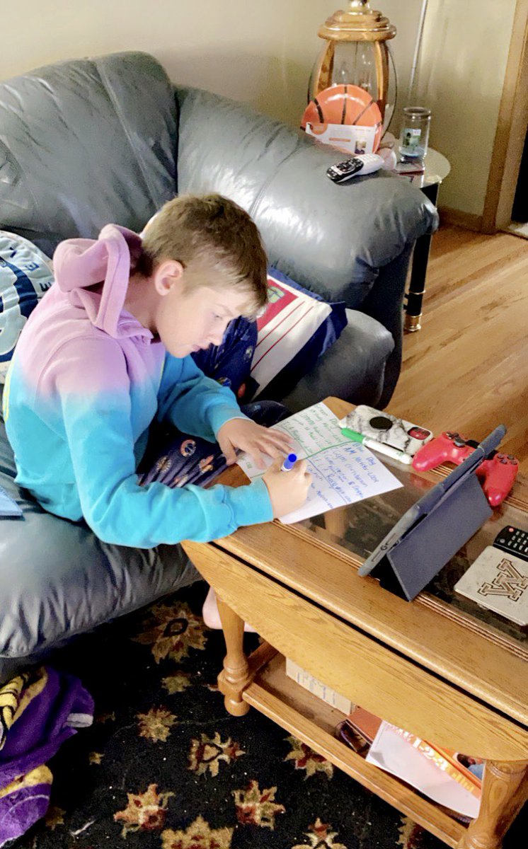 Ballgame34's tweet photo. Up early planning his first week of school #196firstday #blueday #greenday https://t.co/ikDVehqu9u