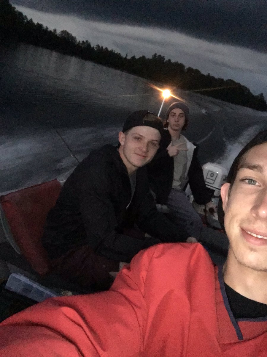 NathanEChitwood's tweet photo. @Chandler__James Happy B-day brotha! Miss ya, need to get together real soon https://t.co/uP1RVleWbF