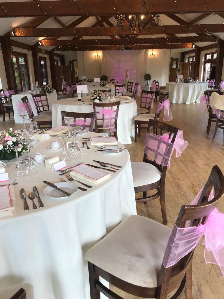 ColtsfordMill's tweet photo. Congratulations to Emma &amp; Chris, our newly-wed couple! 
Featuring a fantastic cake made by @shelleys_cakes and beautiful flower centre pieces by @FlowersWillows. 
#wedding 
#weddingvenue 
#Surrey https://t.co/xfyAGx0TAd