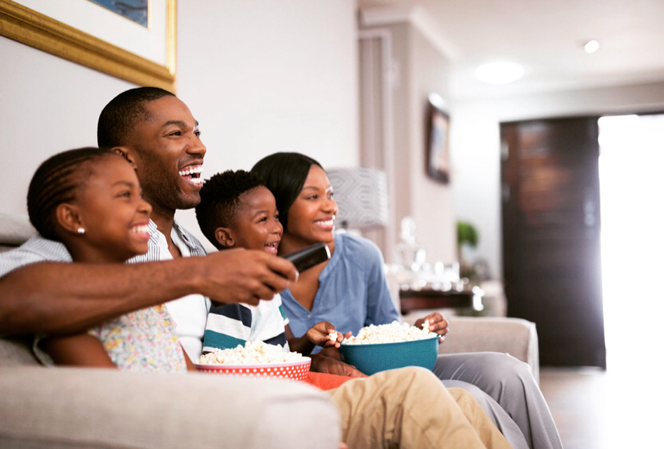 YaleWestApts's tweet photo. Win $5k through Xfinity!💰 

Xfinity is having a football sweepstake to celebrate our favorite past time! Each week there will be trivia games where you will test your knowledge. To participate please sign up at https://t.co/SVLrq1NCHY.

#xfinitysportsareback https://t.co/jjWSQjSVvi