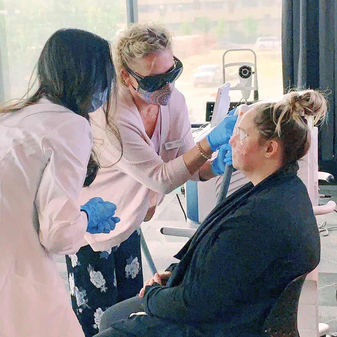 Lumenis_Vision's tweet photo. REPOST 📸 @drnataliechai What a wonderful weekend! Had the privilege to represent Clarion Medical and speak to colleagues in Calgary on my experience with the Lumenis M22 IPL 🤗  #EyeLoveLumenis https://t.co/GR0XgVjQBZ