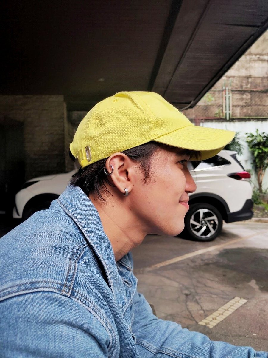 1stoneofc_max's tweet photo. There's side view, rear view, and what else? 🤔🤔🤔

And also don't forget to vote for us in @MYXphilippines 🙏❤️ Thank you so much and we love you all! 🙏✨

@1stoneOfficial
#1stone
#forone
#1stOneYATOMV
#1STONEonMYX https://t.co/Z6aqaSCXn4