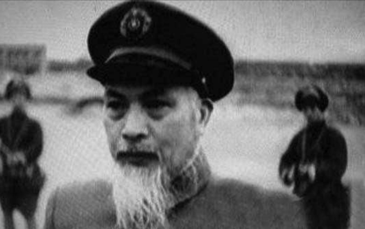 19) Lieutenant General Fan Hanjie. Commander of Jinzhou garrison, critical stronghold for Republic of China Army in Manchuria, he got along poorly with his younger boss Gen. Wei Lihuang because of professional jealousies. Captured after Battle of Jinzhou.  https://twitter.com/simonbchen/status/1284816923616669696?s=20