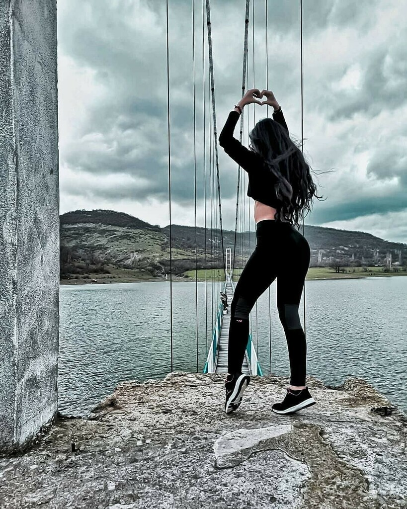 69Azzurra's tweet photo. 500 commenti foto nuda? ♥
#maialina #vogliosa #accarezza #tivoglio #corpo #piedi #piedinudi #piedini #lecca
#leccami #baciami #culo #model #modella #gambe #bangata #scopamica #queen #regina #mistress #queening #poesia #arte #piedeinfaccia #azzurra #a… https://t.co/t1Abd2jv86 https://t.co/kharuJwwSW