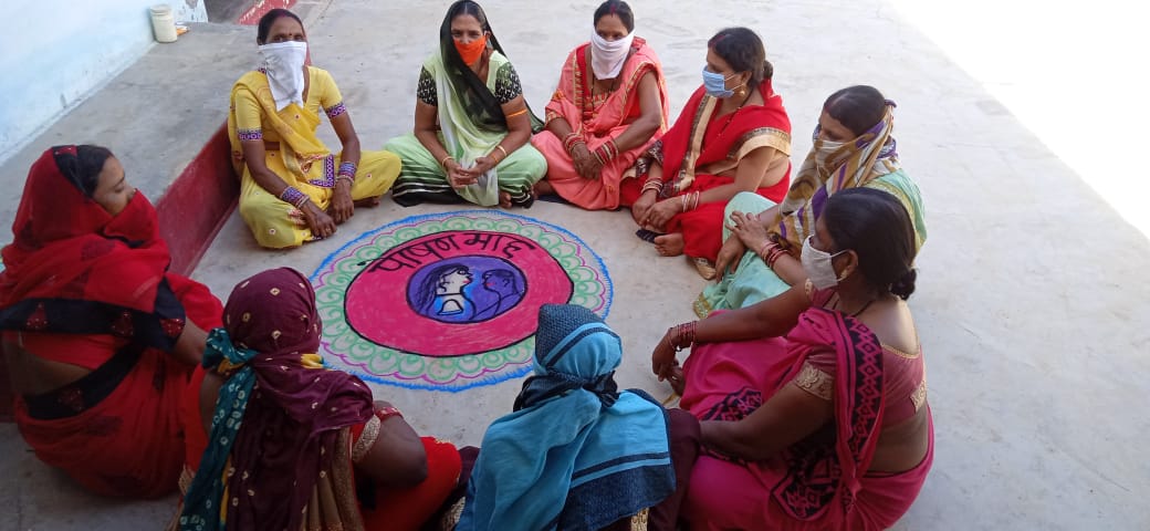 RaipurWcd's tweet photo. #POSHANMaah2020 
#POSHANAbhiyaan 
Poshan Maah Krishak Baithak Raipur
In Chattisgarh you will see more women working in agriculture field and that is why in Krishak Samuh baithak women participants are high in number.
@wcdposhancg @WCDCgGov @MinistryWCD @SPreraks @POSHAN_Official https://t.co/CmditETJ0y