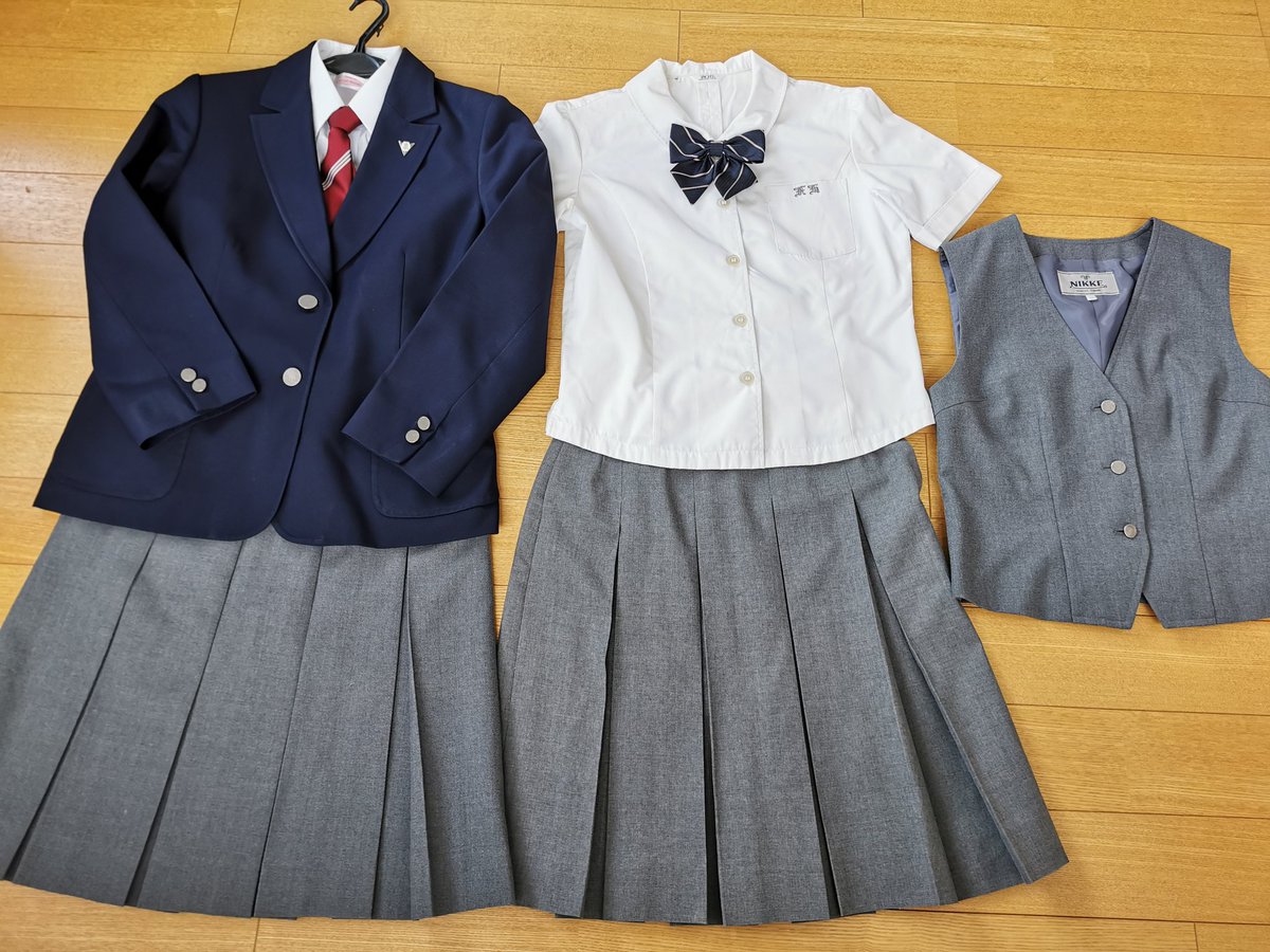 制服買取 買い取り 専門店デジタルウェブ 富山県立福岡高校の制服セットを買い取らせて頂きました 冬服はネクタイ 夏服はリボンをつけます 共布のベストもあります デジタルウェブへお売り頂きありがとうございました 制服 学生服 制服市場 制服