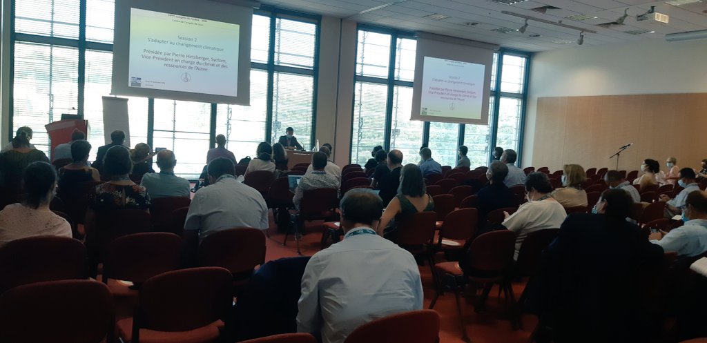 _astee's tweet photo. Congrès #Astee2020
C'est parti ! Les 1ères sessions ont commencé :
#déchetsplastiques 
#changementclimatique
Suivre et mesurer les #polluants dans #eau

@CONGRES_LYON @grandlyon @Veolia_FR @SauvonsLeau @auvergnerhalpes https://t.co/6rxkM52LFP
