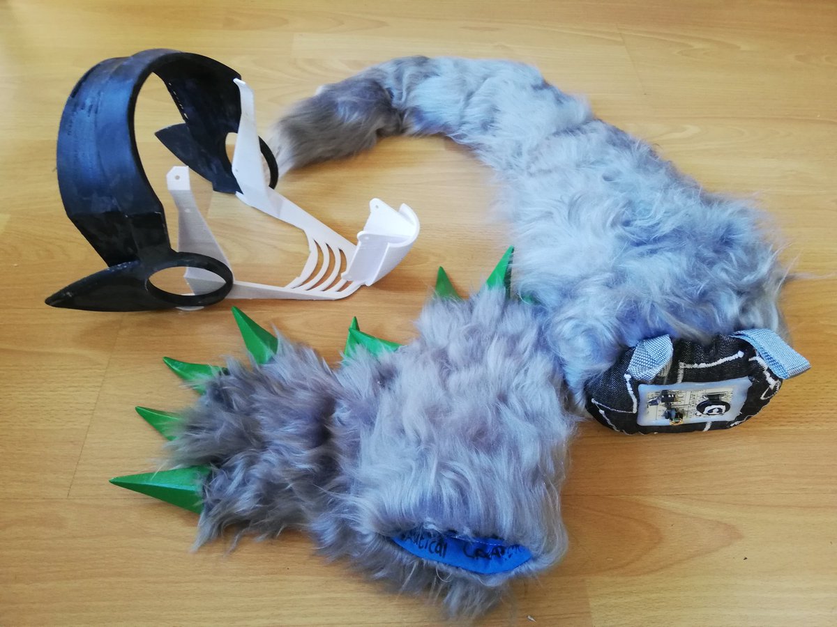NCZASuits's tweet photo. Hand claws and tail comission complete for @Cyus42 !  

Dont you just love the aesthetics of the visor and CPU LOGO ? 

#fursuit #fursuitmaker #protogen #protogenclaws #protogentail https://t.co/UrxNA7cPFI