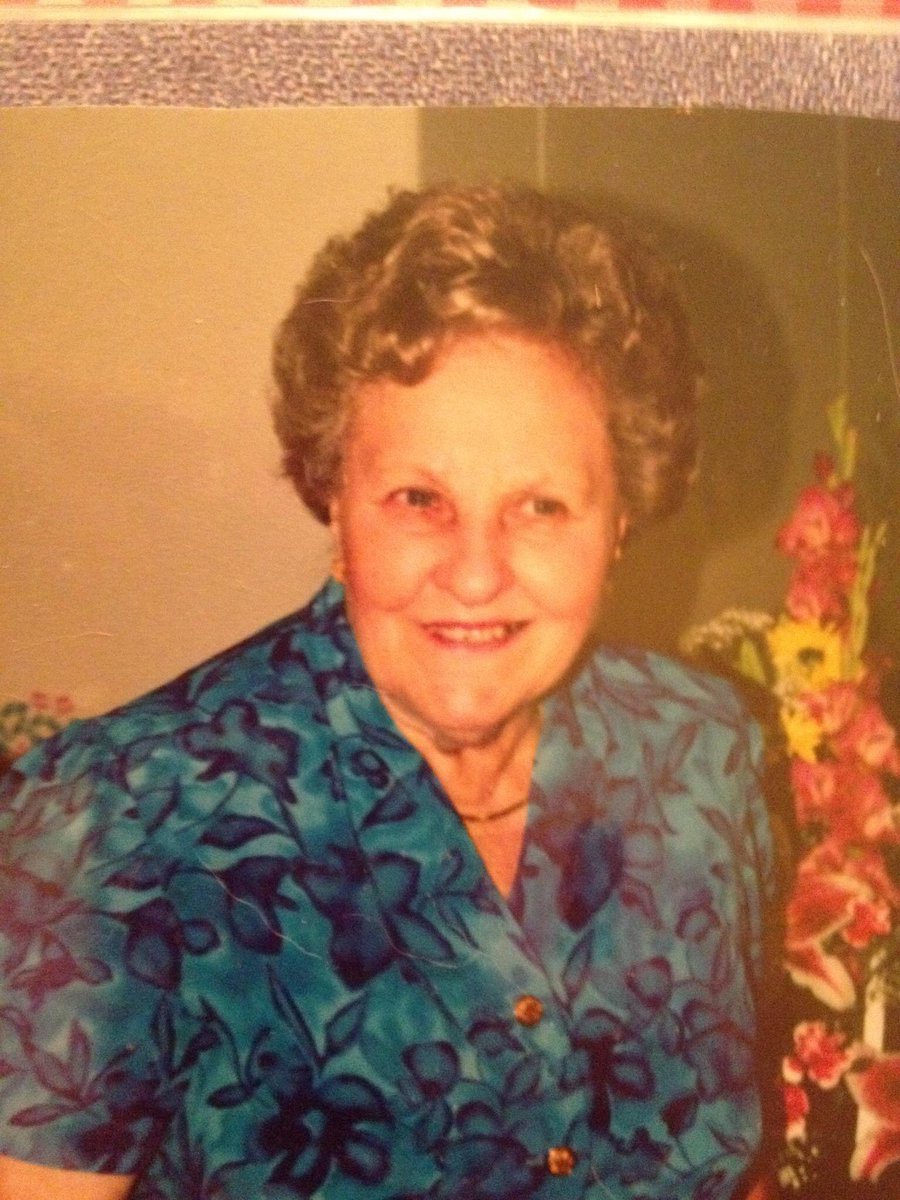 deborah_saffer's tweet image. I want to wish my Grandma a Very Happy Heavenly Birthday. I miss you Every Day. Thank you for teaching Josh to cook, me to do Everything, and Always having an Open Door for Us. I Love You Forever And Always 💙🌼💙#GriefNeverEnds #DeeplyMissed #HeavensAngel #HopeIveMadeYouProud