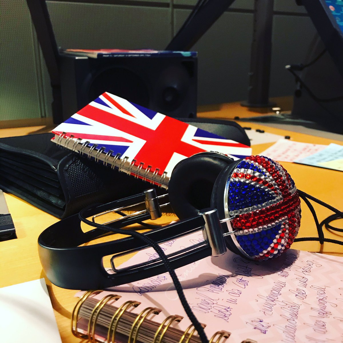 An exquisite #lnop - wonderful! No dry eyes... it was so magical! Thank you very much everyone <a href="/bbcproms/">BBC Proms</a> who worked so hard to bring us this sublime evening of magnificent music to German radio and television. Loved it! (But also had a lot to translate this year...)