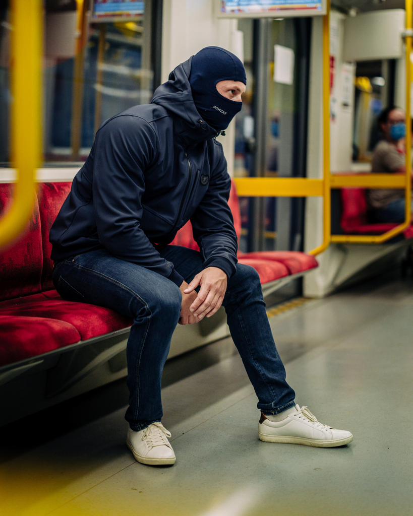 PGWEAR's tweet photo. Lads, remember to cover your face in public places! 😂
#pgwear #onthestreet #inthestadium #backtothestadium #ultras #ultrasworld #ultrascene #ultrascasuals #ultrasmentality #footballpassion #casualultras #ultraslife #footballhooligans https://t.co/QYbB9lpN3s