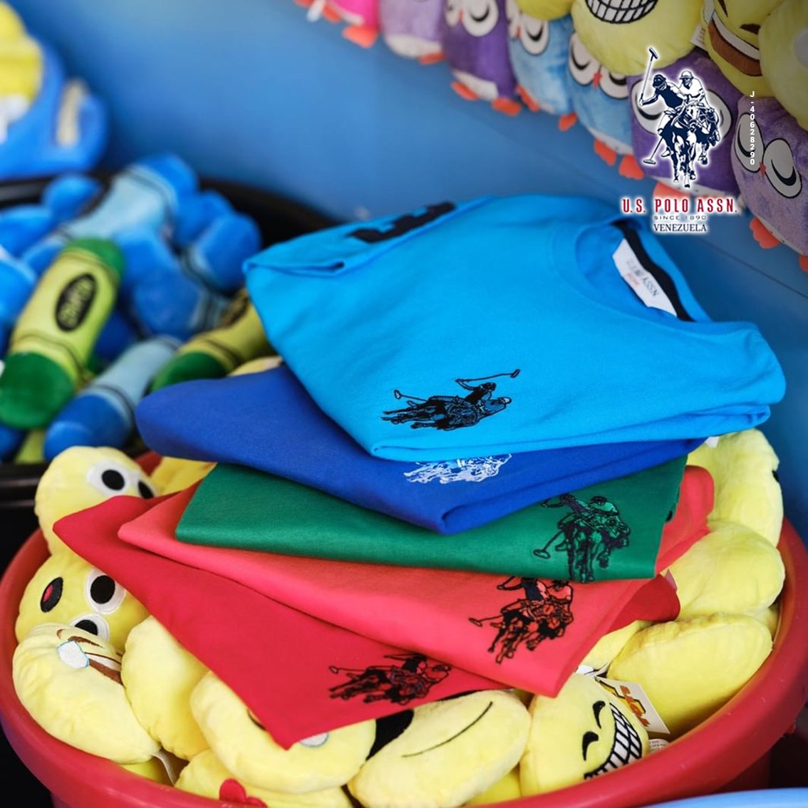 Colores que te hacen destacar donde quiera que vayas, con el sello inconfundible de #UsPoloAssnVenezuela #chemise #colors