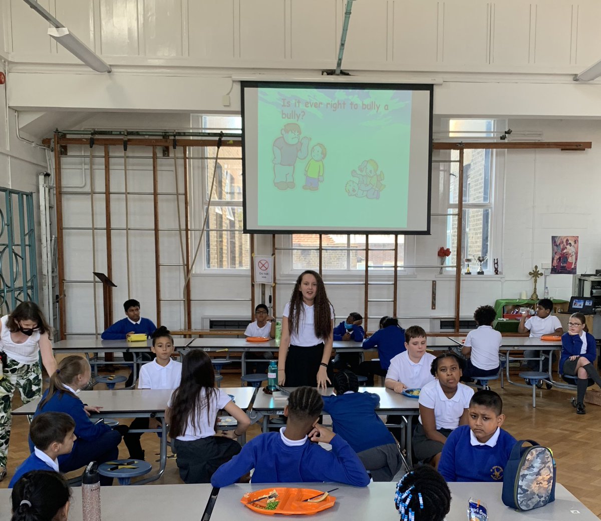5tJohnsTower's tweet photo. Question of the day: Is it ever right to bully a bully? Provoked lots of interesting debate and contributions. @voice21oracy https://t.co/teBi0pIYWB