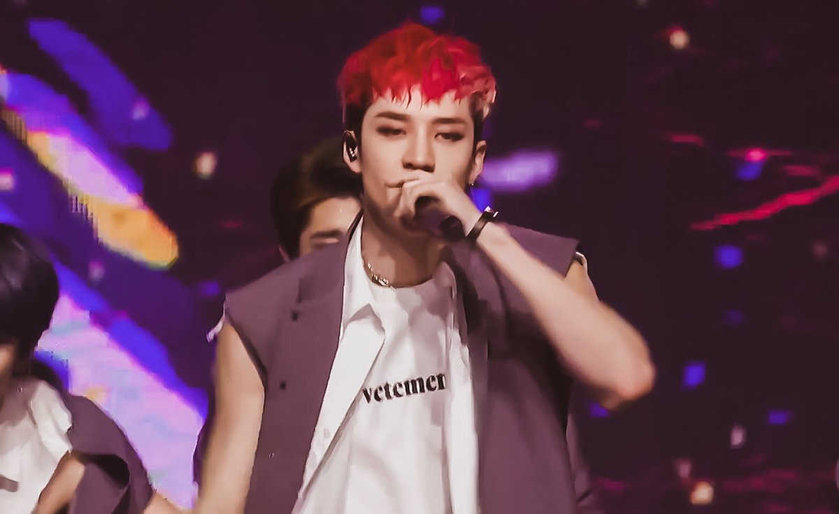 skzshots's tweet photo. 📸 bangchan https://t.co/yWkHq1RzSJ