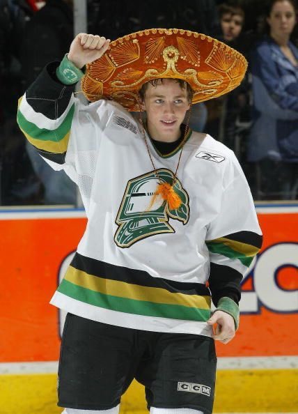 day 36 of jonny as puppies but this time it’s kaner con un sombrero (shhhh it’s the same hat, ok) 