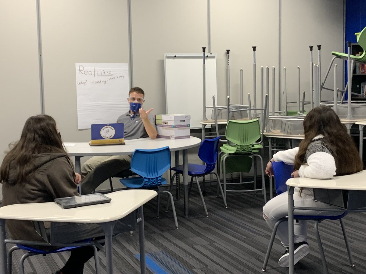 wendy_ham4's tweet photo. A privilege to collaborate and work alongside @jdp17kc as we learn more and fine tune intervention practices in a hybrid model. Already digging into his first Comprehension Focus Group unit in realistic fiction. Amazed by all our teachers’ resilience and drive. #sdwlit #CIM https://t.co/AIvPm4L1OQ