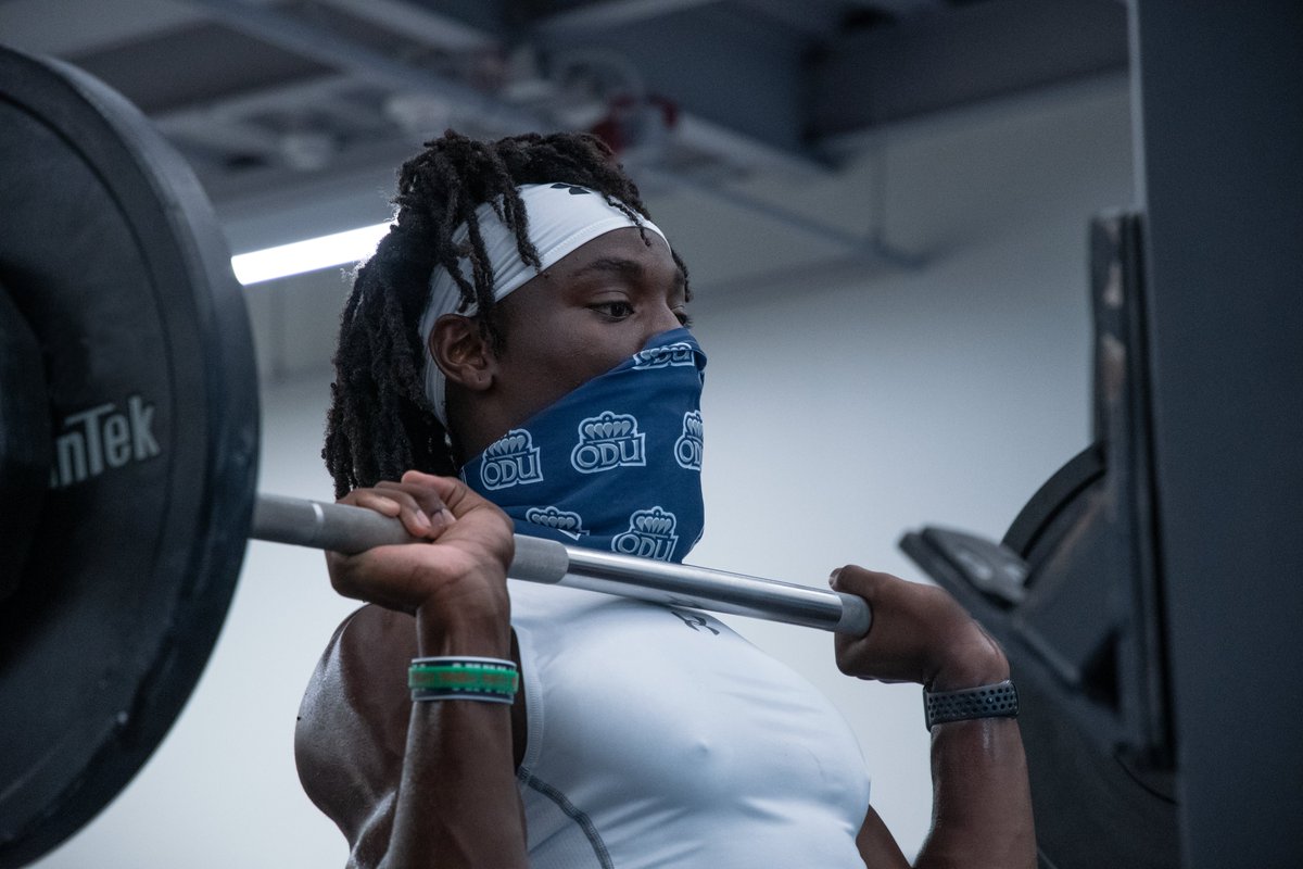 Back in the lab, ready to get better every rep 💪

#ODUFB | #ReignResponsibly
