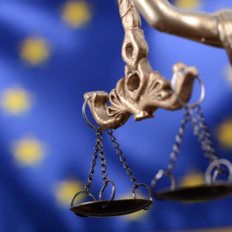 NextUser's tweet photo. Is it the end of #DMP in #Europe? @Oracle #Bluekai drops third-party targeting data in #EU. Will @Salesforce #Krux follow the same move?
https://t.co/ZFcjZO92XS
#GDPR #CDP #bigdata by @Adweek via @CDPInstitute @theprivacycoll1 https://t.co/ij7nGbXid2