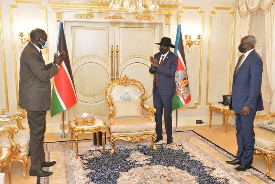 StateHouse_J1's tweet photo. President Salva Kiir met with the Minister of East African Affairs, Deng Alor Kuol, who is also holding the assignment of Abyei File for its expeditious follow up towards the implementation of the Final Status of Abyei. https://t.co/9YYdLqGu7u