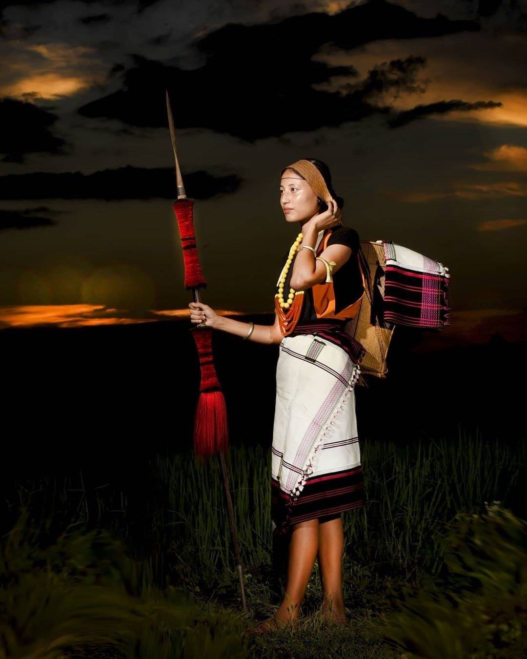 keneingulie on X Angami traditional attire of Nagaland. PC Surupummi Photography https t hRqo6y4rHR X
