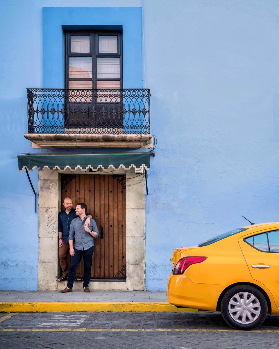 enigmatino's tweet photo. Sonríe... Que vinimos a esta vida a ser felices. 💕
▪
▪
▪
🤵🏽🤵🏽 #mexicoweddings #loveislove #novios2020 #novios #oaxaca #oaxacadestinationwedding
#oaxacawedding #wedding #weddingday #weddingfotographer #bodasmexico #bodasoaxaca #gaylove #love #boyslove #gay #gaypic #gays https://t.co/yUPuFT8OOY