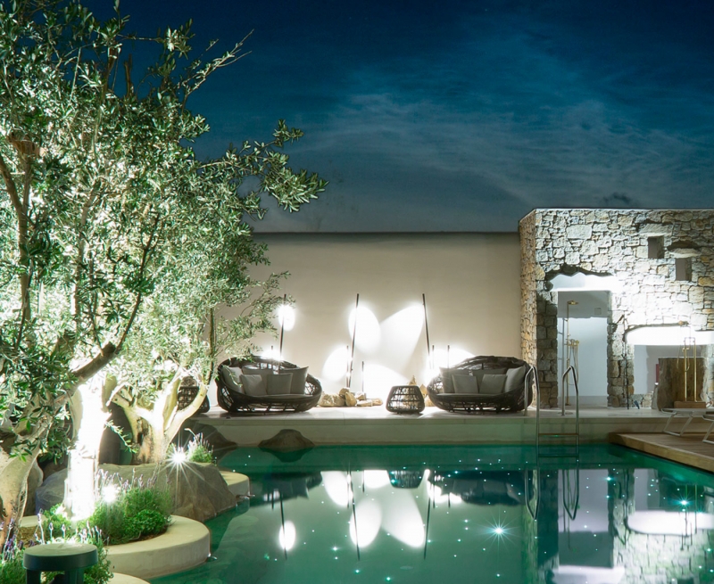 DulanskiGroup's tweet photo. Check out this beautiful application of @VibiaLight's Bamboo series.  Vibia products were used to brighten up the boutique Mykonos Hotel. 
Ask The Dulanski Group about it for more info!
#VibiaMiles #VibiaMonday #TheDulanskiGroup #Vibia #Bamboo 
Credits: CMH Architecture https://t.co/fpVDrptuDy