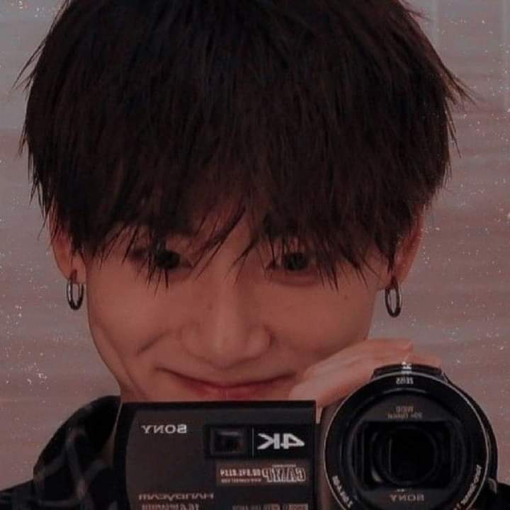 ꨄ☹ tweet media