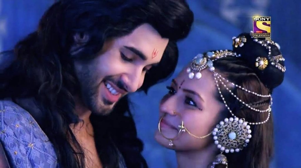 BshreeeSsS's tweet photo. Beyond words❤🌼
Bharatjaitu🙏🏻🇮🇳
#Porus #RuChi #Lakshya @suhani_dhanki 🌷 https://t.co/wYZWyMSjIF