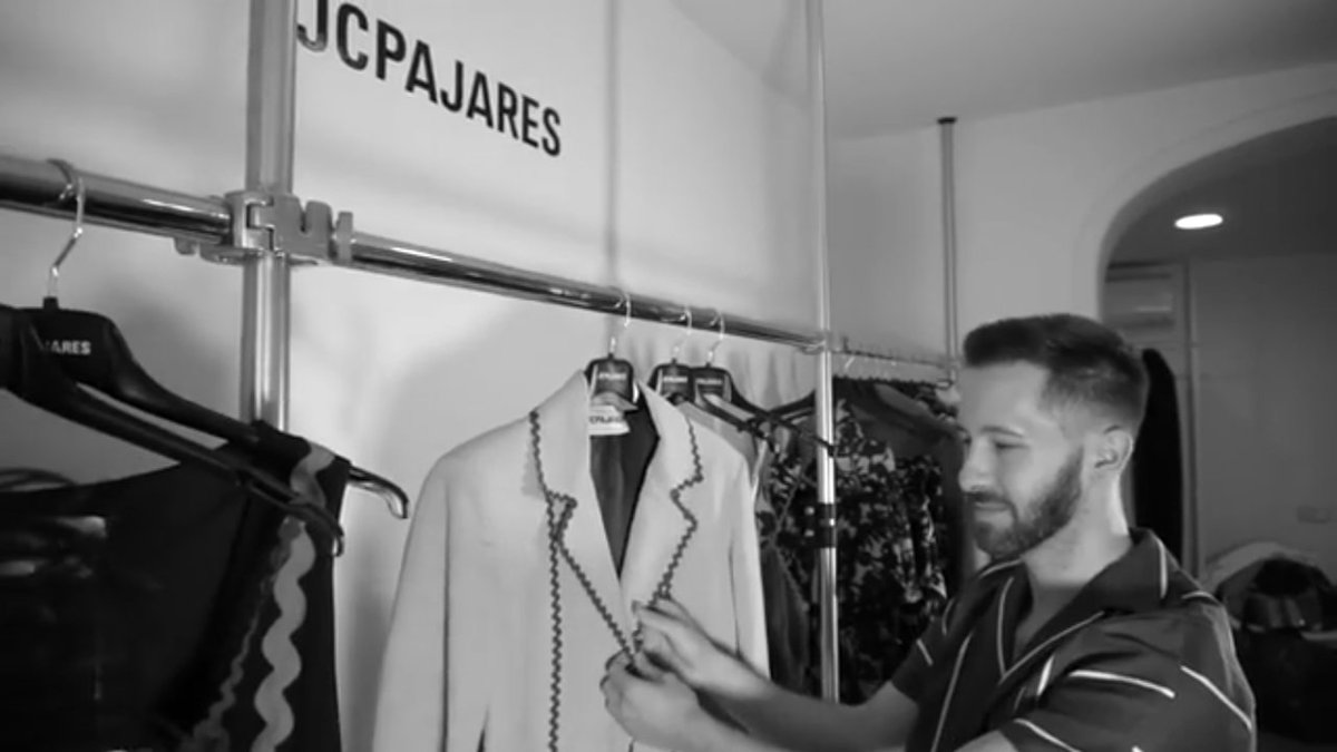 APasarelas's tweet photo. Aunque ya ha finalizado el evento, el slow fashion continúa. Por eso en Arte y Pasarelas, queremos que sigas conociendo a los diseñadores que han participado en esta edición ss2020 y apoyes esta iniciativa sostenible, creativa e innovadora.

@CreadoresACME
#ArteyPasarelas https://t.co/ql95cLqNA4