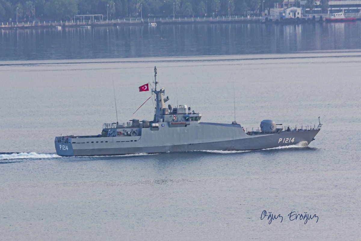 OguzEroguz1's tweet photo. #TurkishNavy #TuzlaClass #ASW patrol boat #TCGKaradenizEreğli #P1214 sailing Gulf of İzmit https://t.co/BwhnQuM4iY