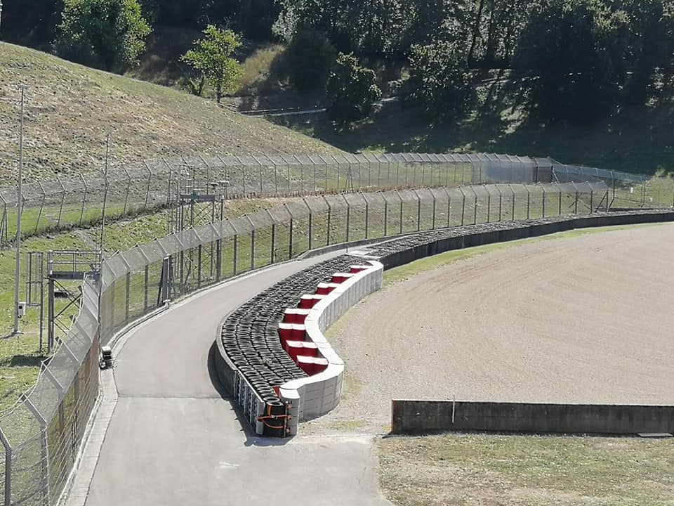 TecproBarriers's tweet photo. Mugello F1 GP 😎 https://t.co/h2sVIdRfS7