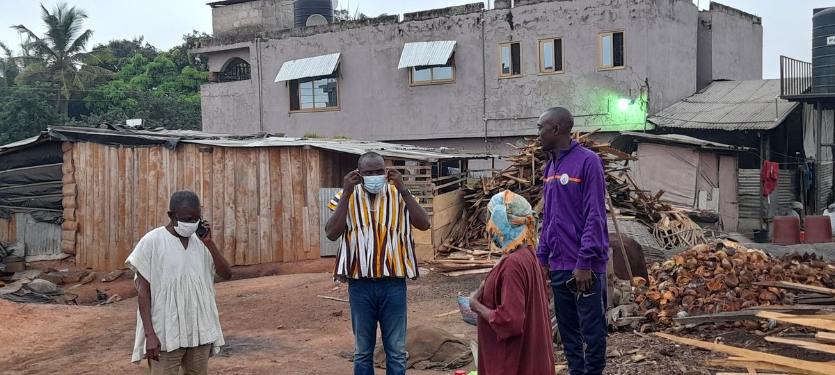HenryOseiAkoto_'s tweet photo. All though the rains disrupted our Sunday morning plans yesterday, we were able to reach out to a handful of people at the Anwiam Railway Area. We explained to the locals why voting for @JDMahama and @Henryakotoosei will inure to the benefit of Oforikrom as a whole.
#ChooseHenry https://t.co/c7MdXhiObi