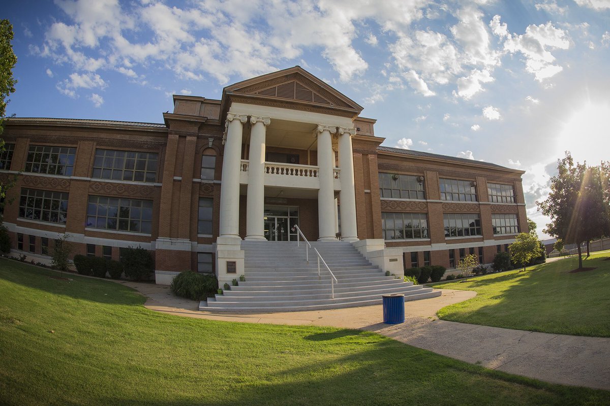 swosu's tweet image. U.S. News &amp;amp; World Report announced rankings today and #SWOSU was ranked in four categories! One list featured schools whose bachelor’s degree grads carried the lightest debt load. SWOSU ranked #14 in the west half of the U.S. &amp;amp; best among all Okla. universities! #BestColleges