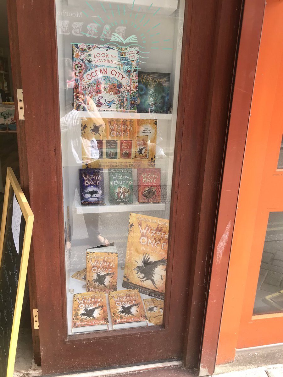 stories_sea's tweet image. So excited!!!! #WizardsOfOnce