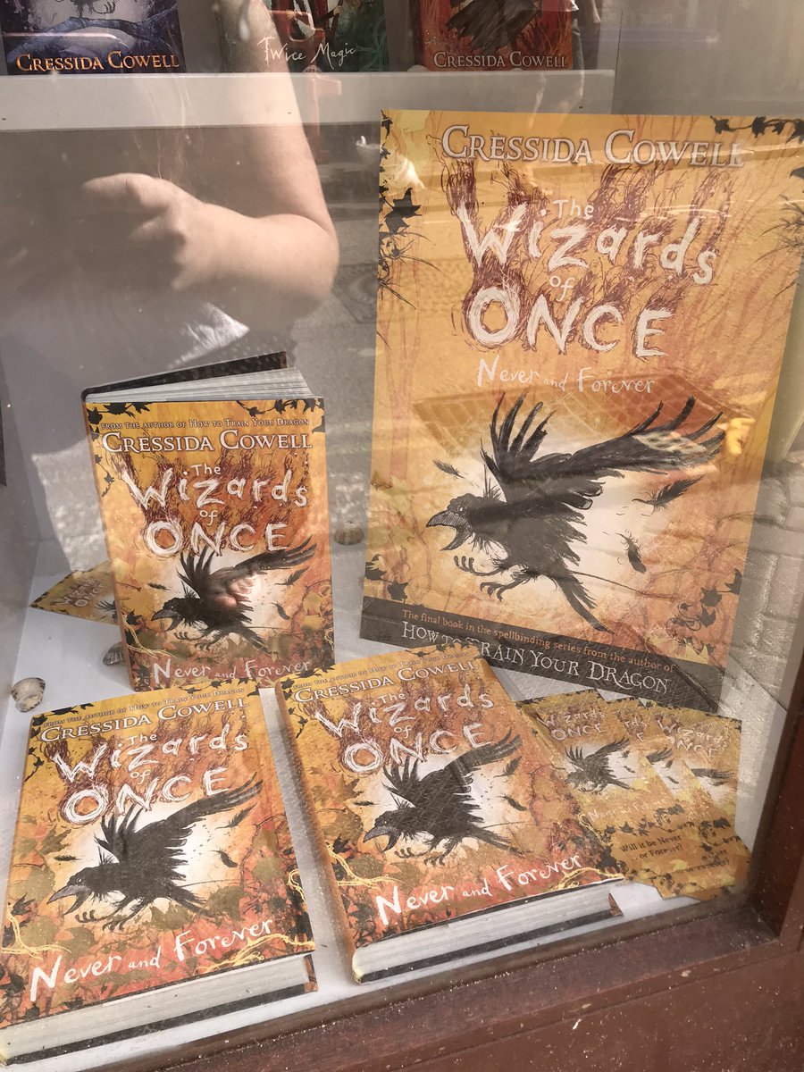 stories_sea's tweet image. So excited!!!! #WizardsOfOnce