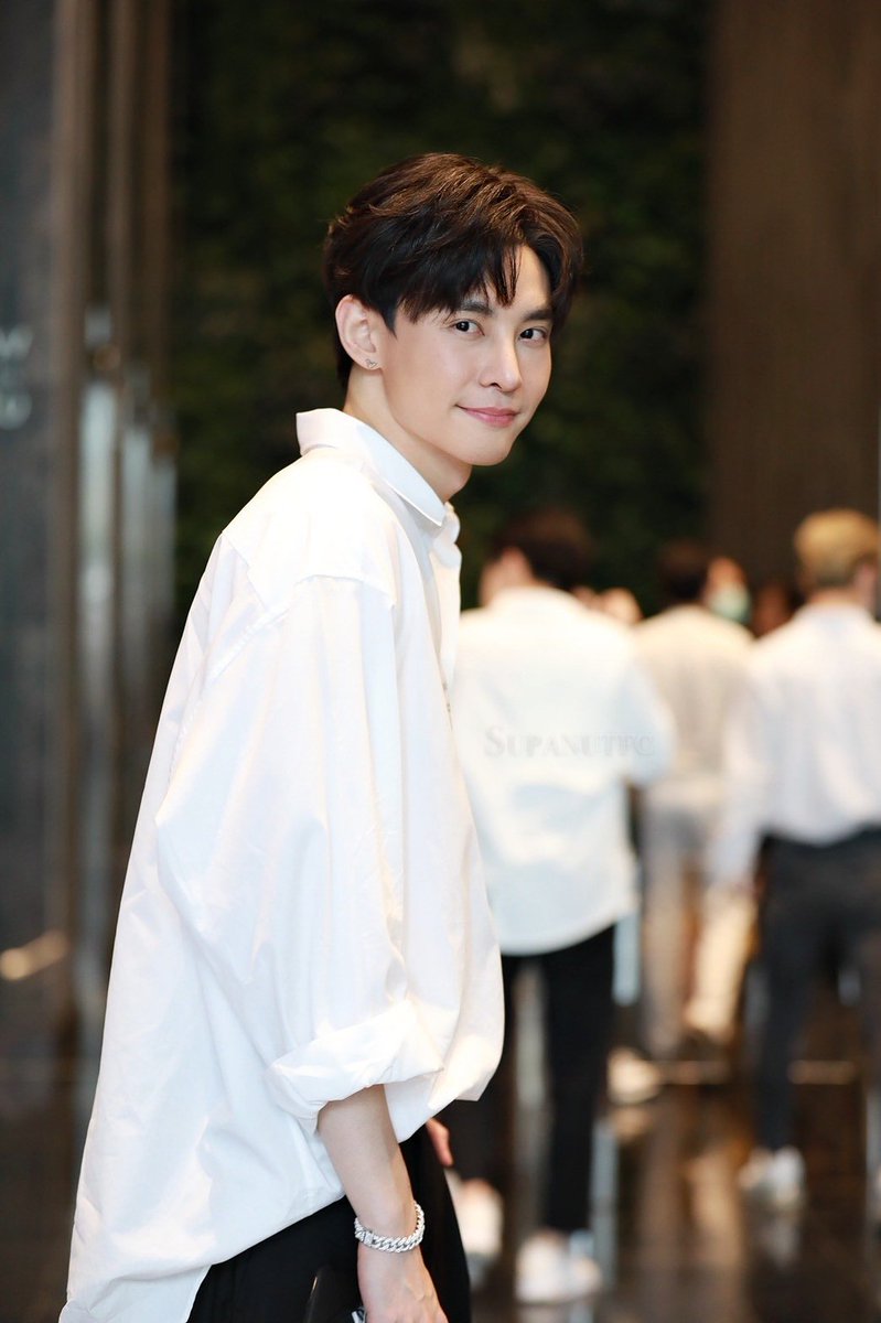 SupanutFC_TH's tweet photo. เด็กดุริยางค์ปี 1​ @supanut_l 

#OxygenPressTour
#Oxygentheseries
#Supanut https://t.co/ipE3VOFmoA