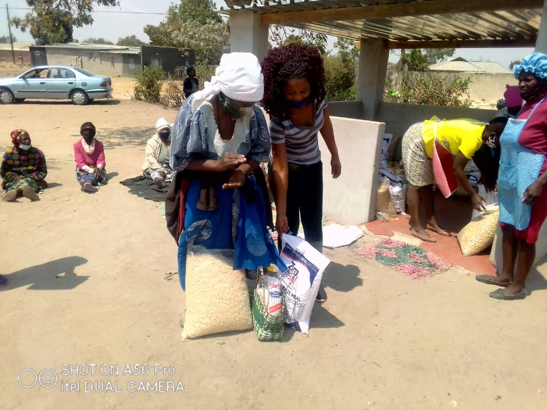 AndEpworth's tweet photo. Many thanks to Adullam Foundation through @sivioinstitute  for being a pillar of support always and providing food packs to 50 struggling families and the elderly. Your donations are much appreciated. @ZephShamba, @tmurisa , @chonzi_patience https://t.co/Q53sFvTTpA