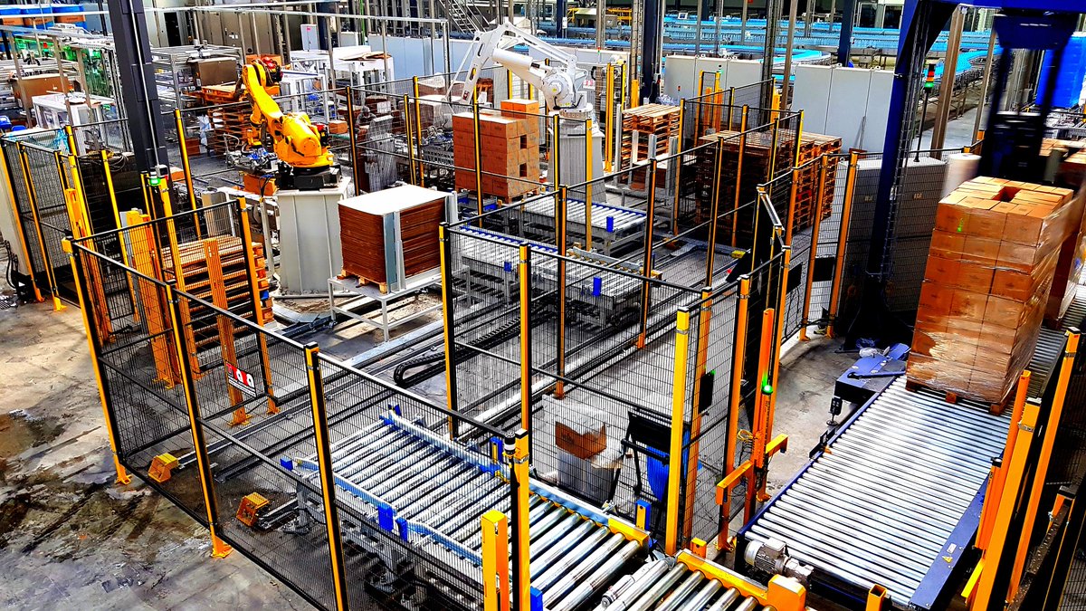 BARDAK SU KARTON KOLİ PALETLEME ROBOTU PALLETIZER – TARA ROBOTİK OTOMASYON
#ABB #FANUC #Palletizer