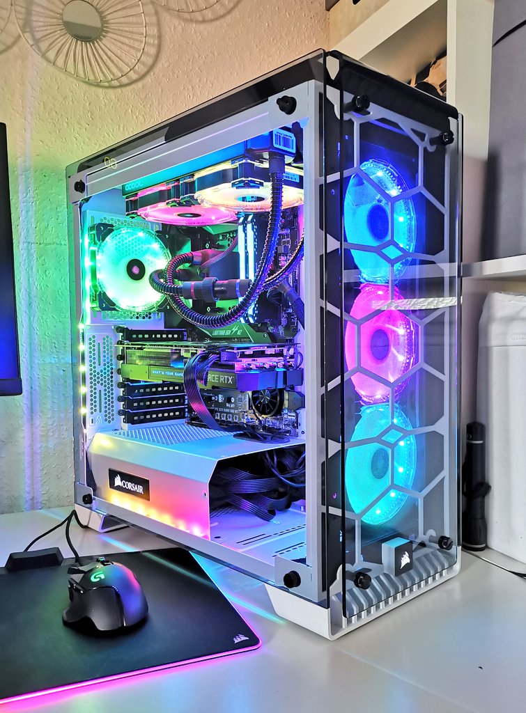 Custom_PC_World's tweet photo. #rainbow #rgb #power #gamingSetup #pcgaming

@CORSAIR 570x White
@CORSAIRDE HD120 RGB
@CORSAIRFRA Vengeance Pro RGB 3600MHZ
@CORSAIR_JP RM750i
@msigaming_de X570 Gaming EDGE WIFI
@AMDRyzen 3900x
@alphacool Eisbär 240mm
@GeForceCulture RTX 2080 Super EX
@SamsungDE PM981a 512GB https://t.co/EbWDurxOp4